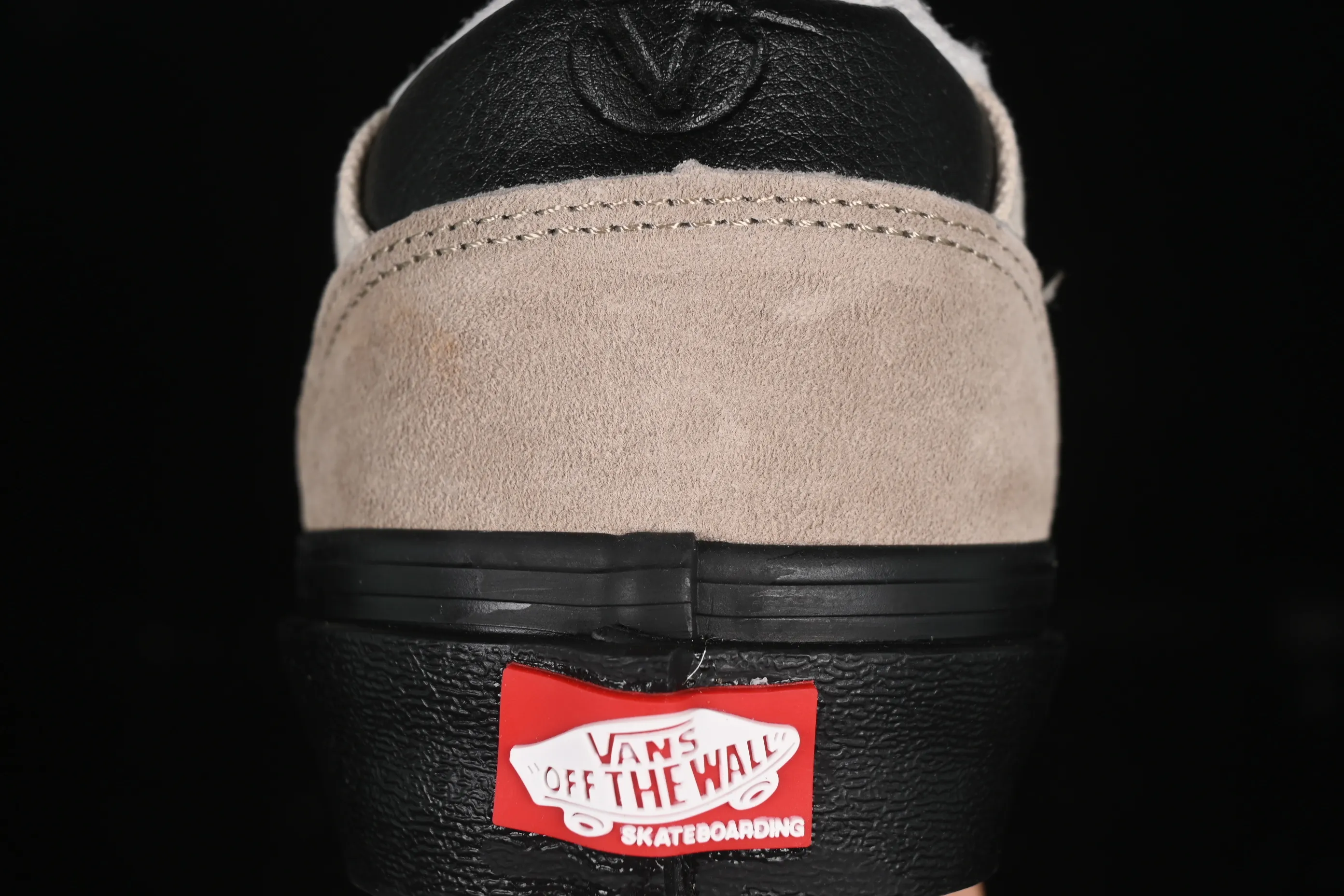 All categories Vans Vans series Vans Low Vans low-top Vans Rowan Skate Boarding Classic and versatile lightweight and comfortable professional skateboard shoes VN0A4TZCW8R